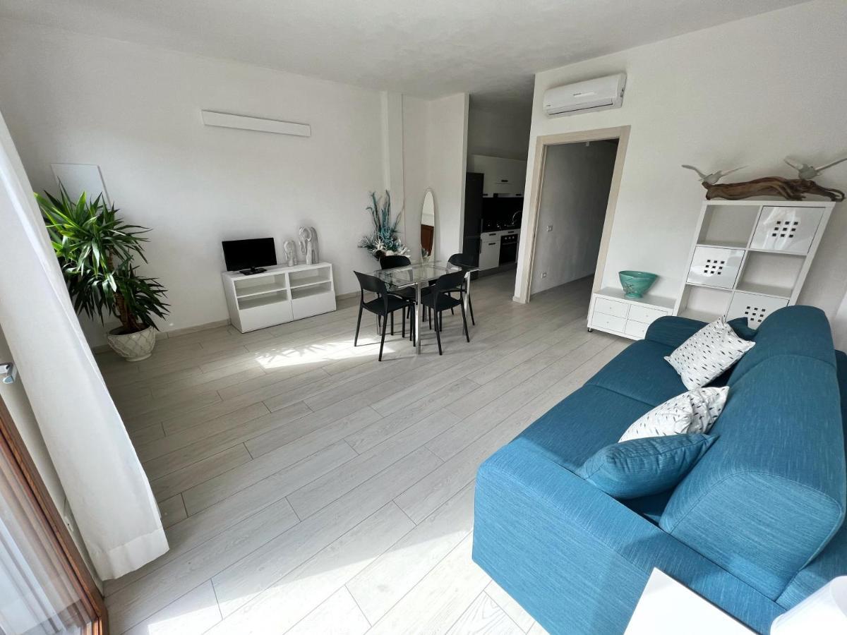 Aviotel Residence Марина ди Кампо Стая снимка